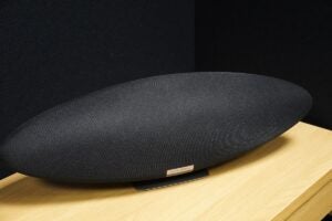 Bowers and Wilkins Zeppelin