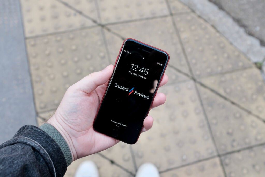 iPhone SE 2022